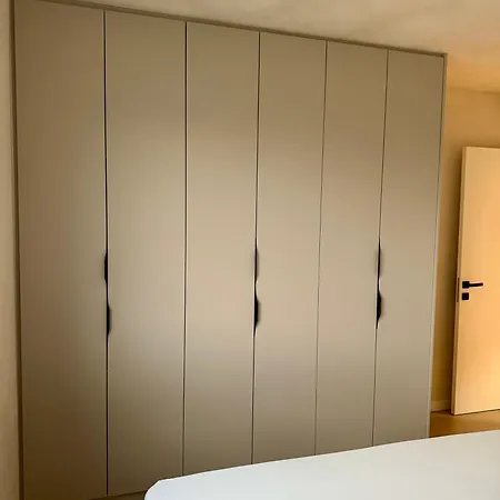 Sora Apartment Vir